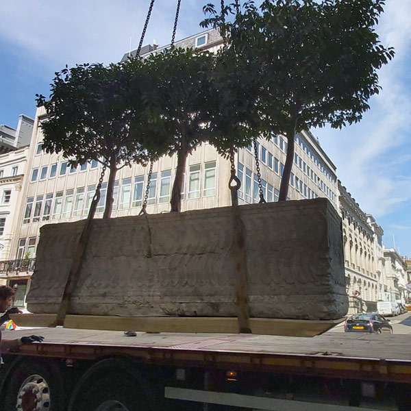 Stone planter removal and HIAB in Pall Mall London
